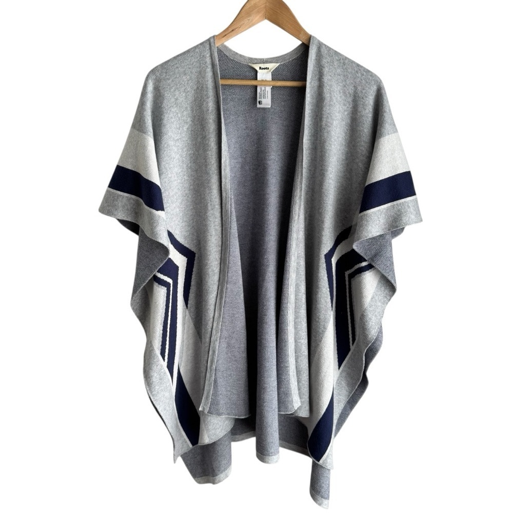 Roots Shawl Wrap O/S Grey Navy Blue Minimalist Geo Aztec Workwear Casual Classy